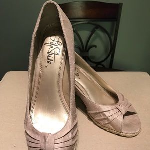 Life Stride open toe Wedge shoe